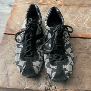 COACH Katelyn sneaker size 7